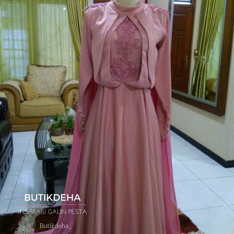gaun pink colour